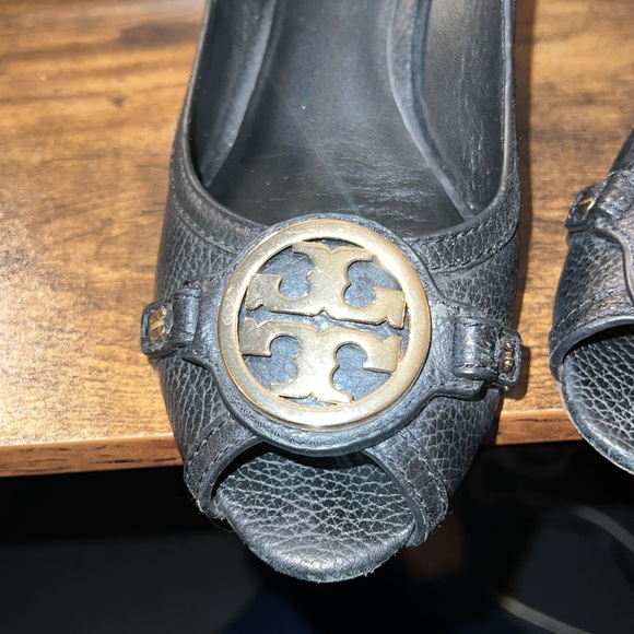 Tory Burch Black Leather Sally 2 Wedge pump - Picture 6 of 6